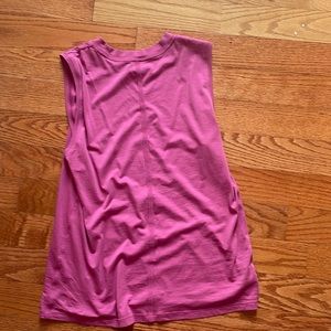 lululemon muscle tank